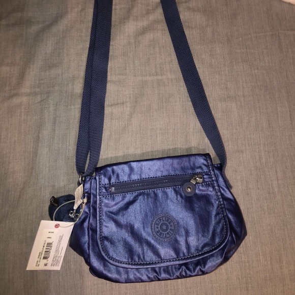 Kipling Handbags - Kipling crossbody bag!!